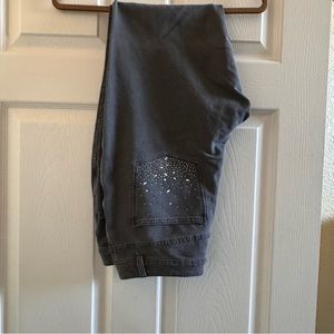 Dream Jeannes Quacker Factory Size 10 Short Stretchy Jeans Beaded pockets Gray